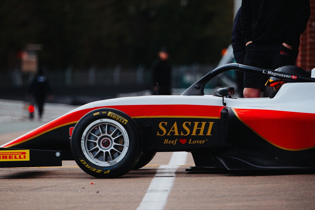 Luca Magnussen klar til første afdeling af GB4 Championship.
(Foto: Luca Magnussen Racing)